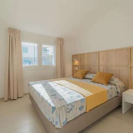 Apart Otel Padulella - Goelba *